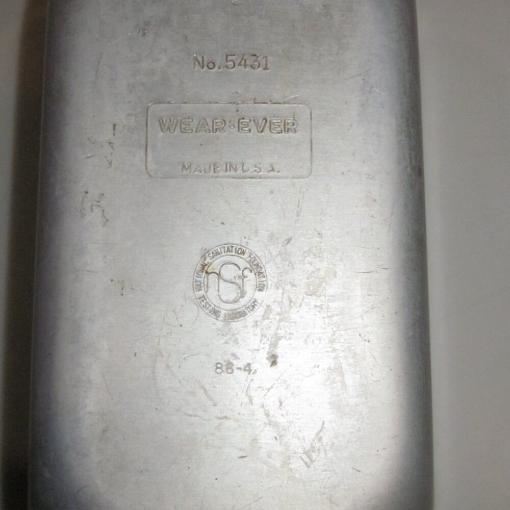 Wear-Ever Loaf Pans Aluminum 1 Pound - Picture 2 of 4